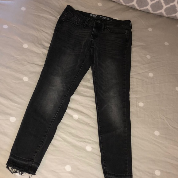 Target - Mossimo Black Mid Rose Skinny Jeans - Picture 3 of 4